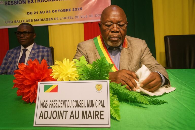Deux poids lourds sacrés citoyens d’honneur à Dolisie